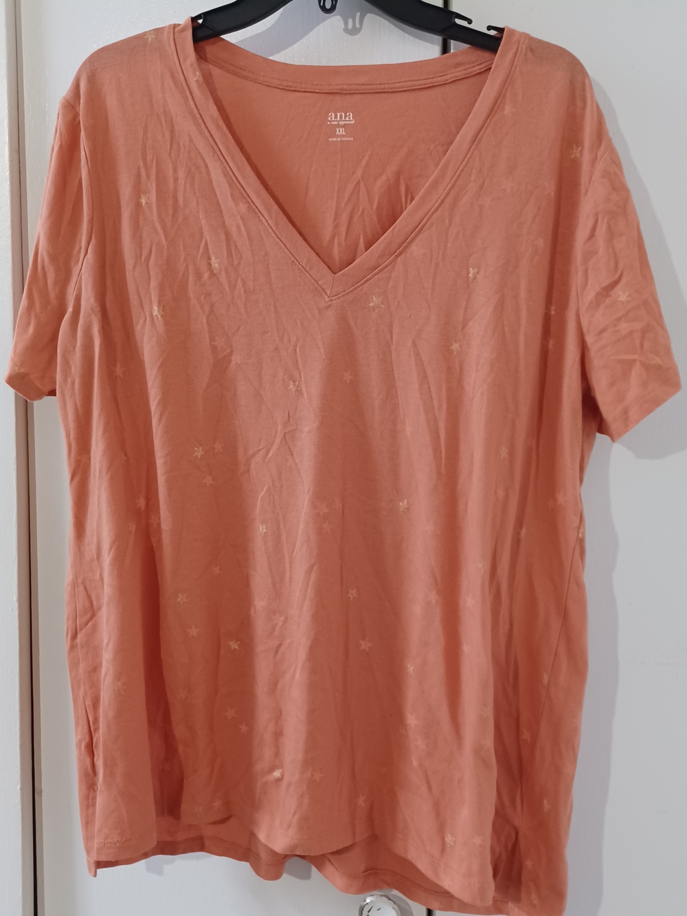a.n.a Coral Star Print V-Neck Short Sleeve Top